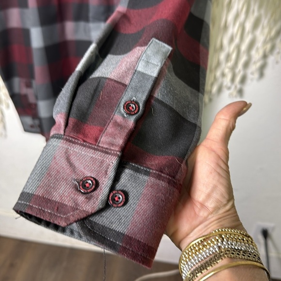 Dixxon Men's NWT Brawler Flannel Size 2XL in Maroon and Black Plaid - Picture 11 of 12